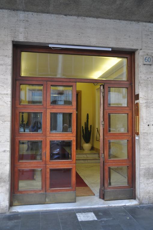 Domus Cavour 3*