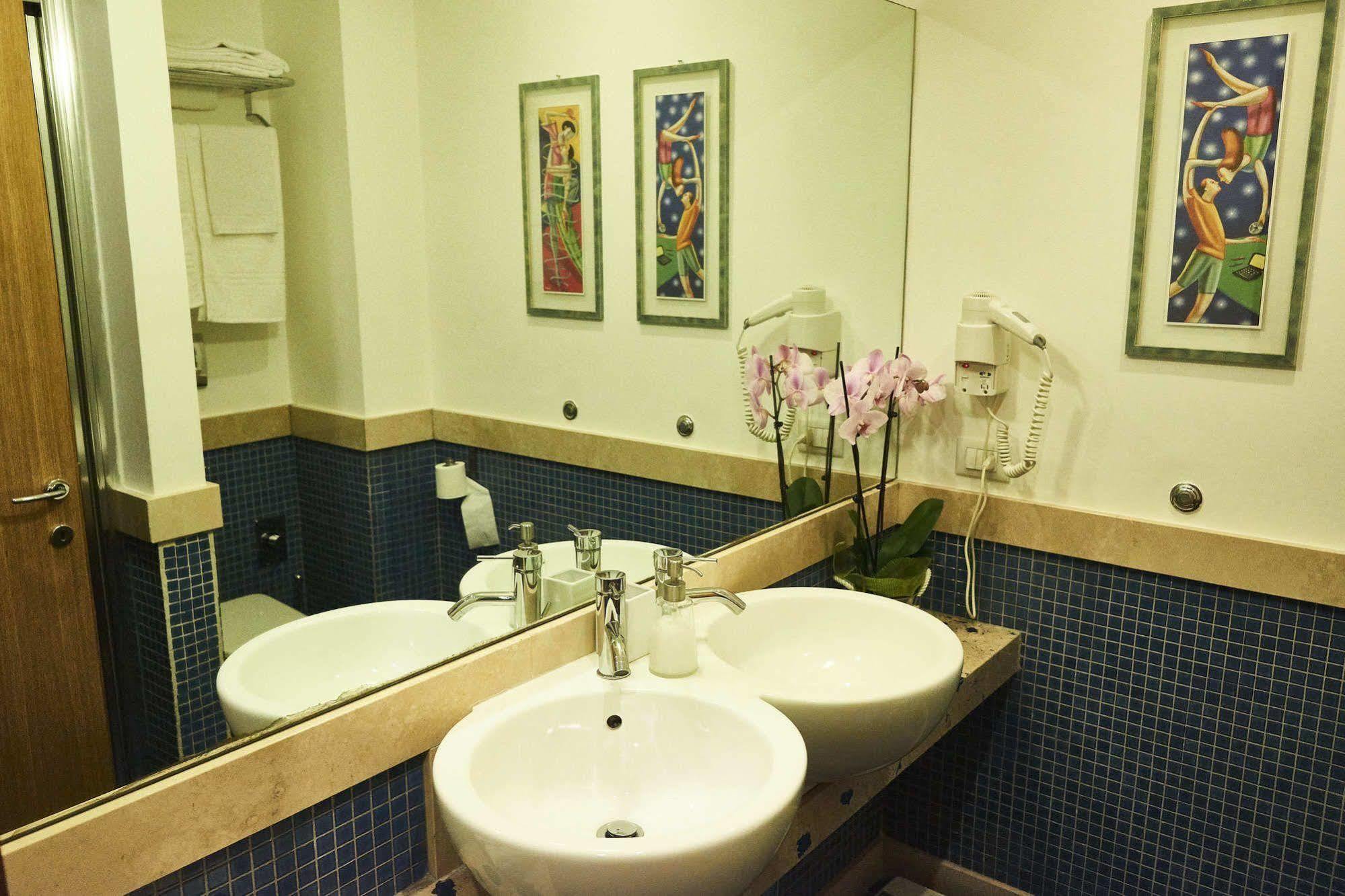 Bed & Breakfast Domus Cavour Roma