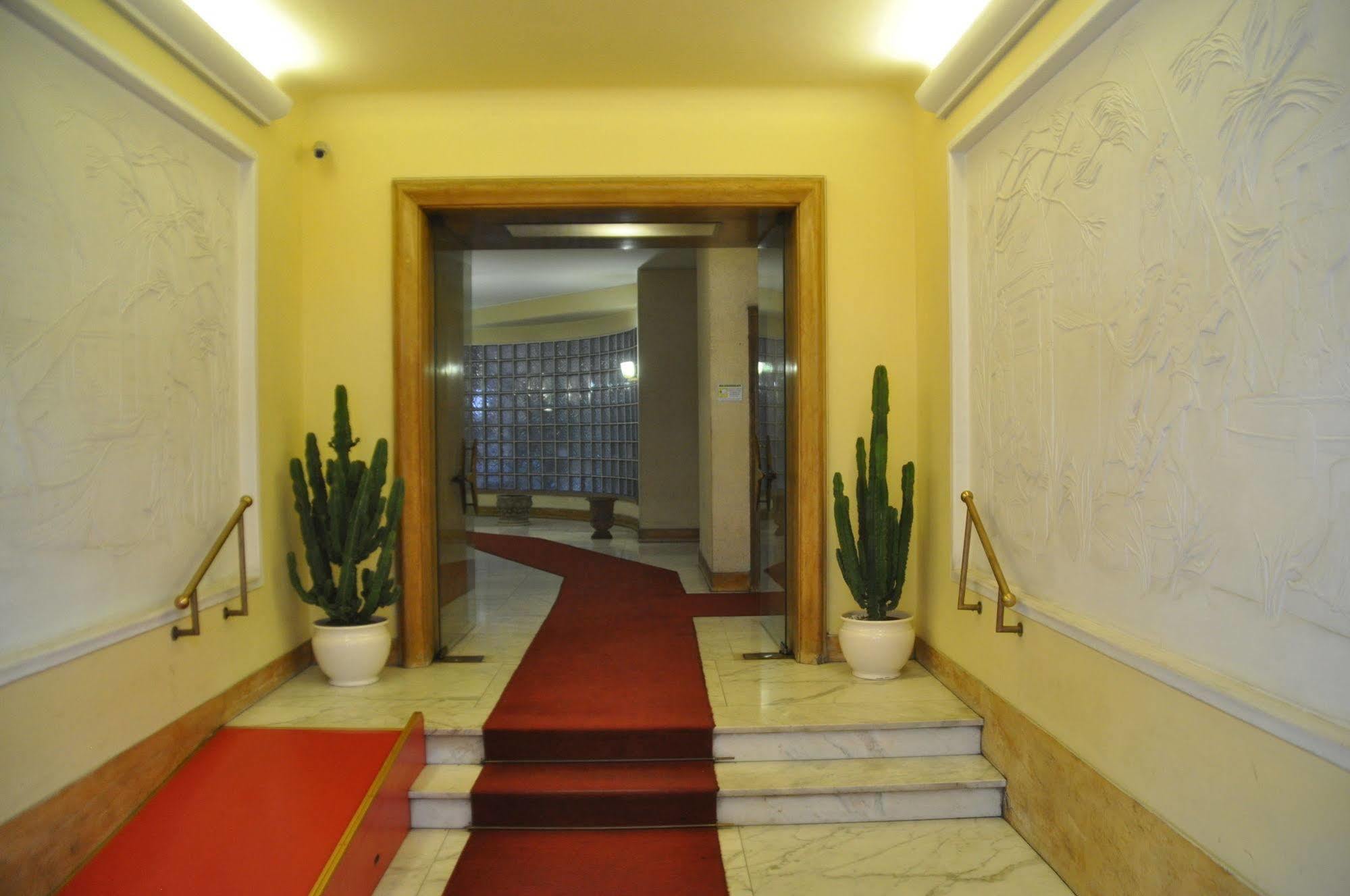 Domus Cavour Bed & Breakfast Roma